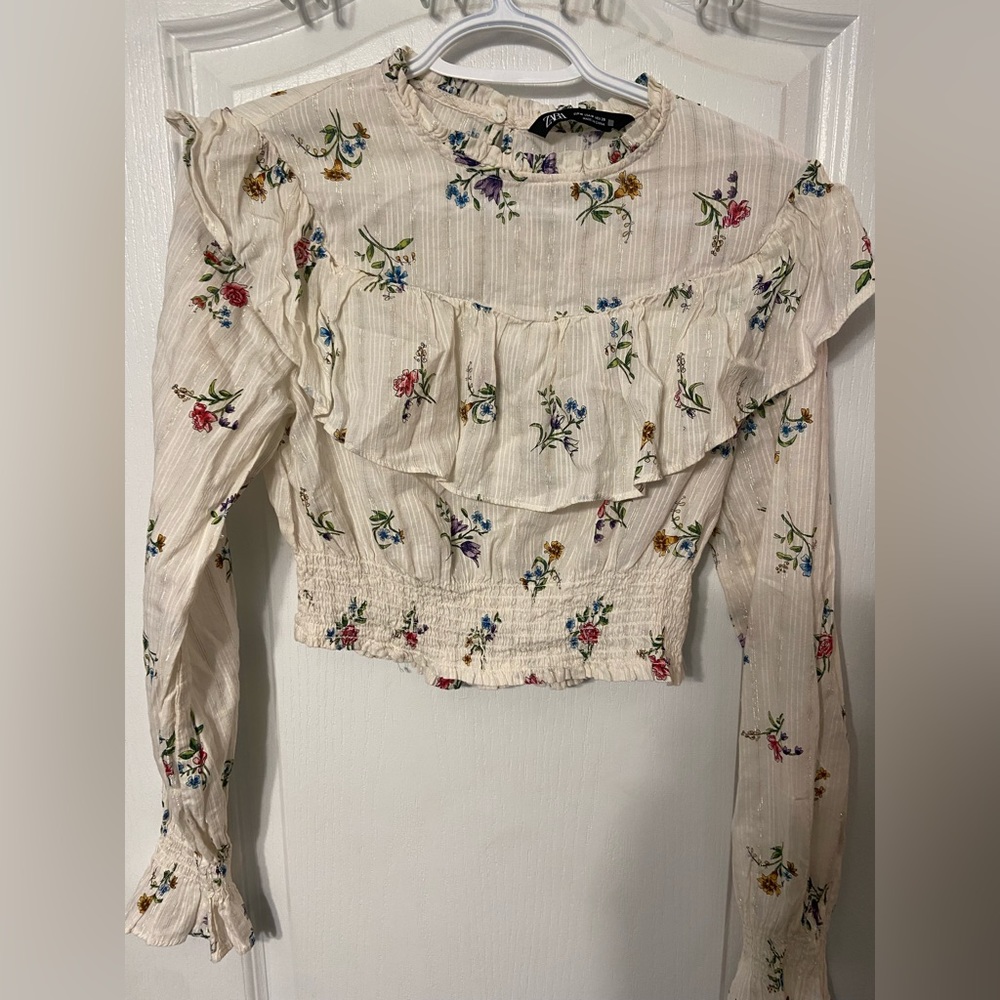 Zara long sleeve top size M